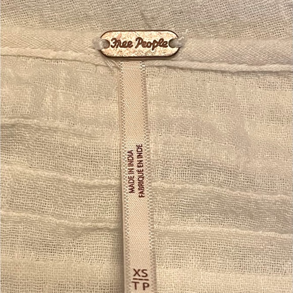 FREE PEOPLE Peasant Top - Picture 3 of 3